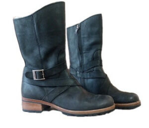 UGG Australia Women's Waverly Boots 5572 Sz 7 Black Leather Shearling Sherpa Zip